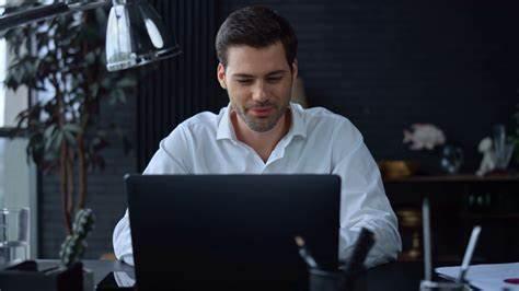 Why Purchasing an Already Used and Funded Business Plan is the Smartest Move for Aspiring Entrepreneurs - BPlanMaker